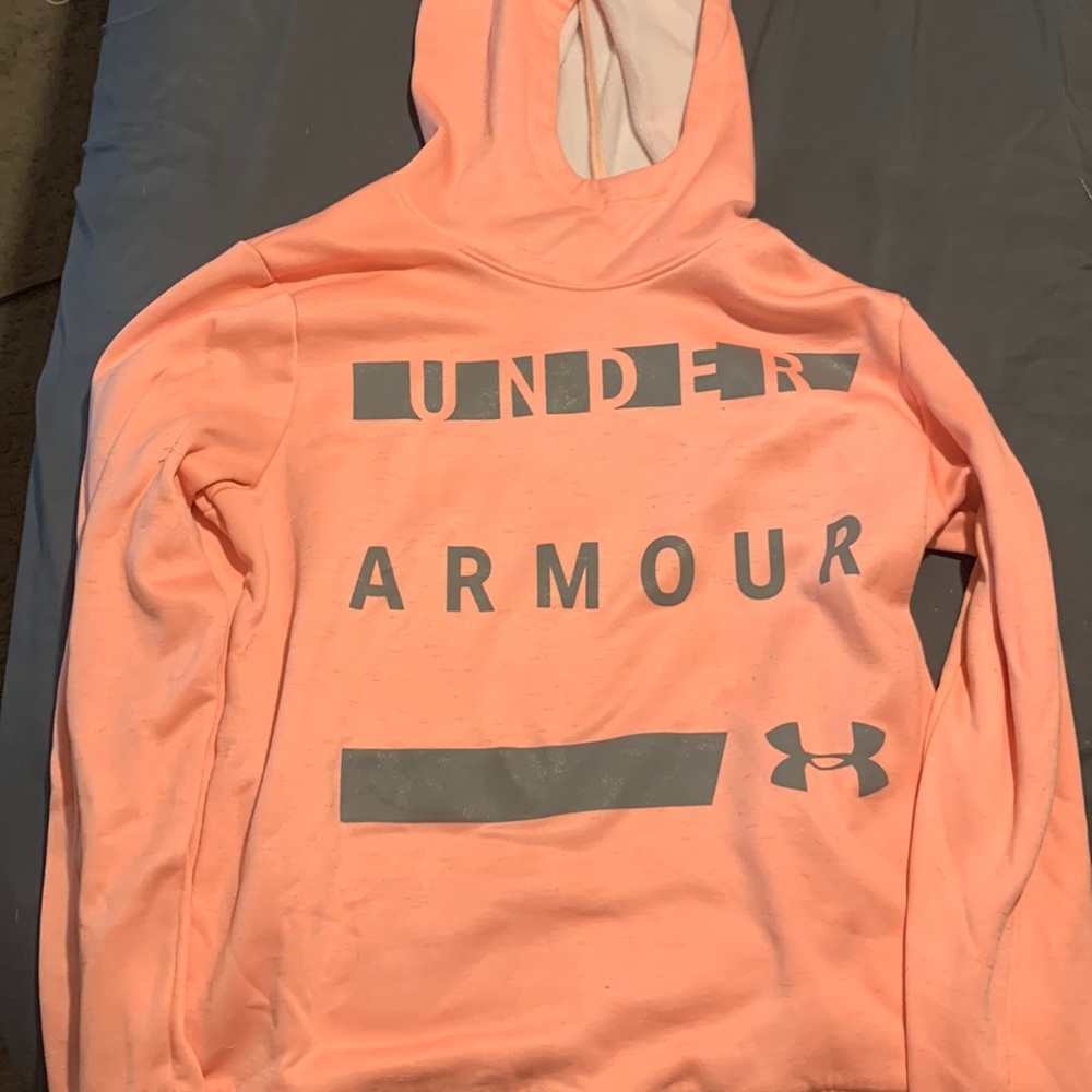 Under Armor hoodie, great condition.